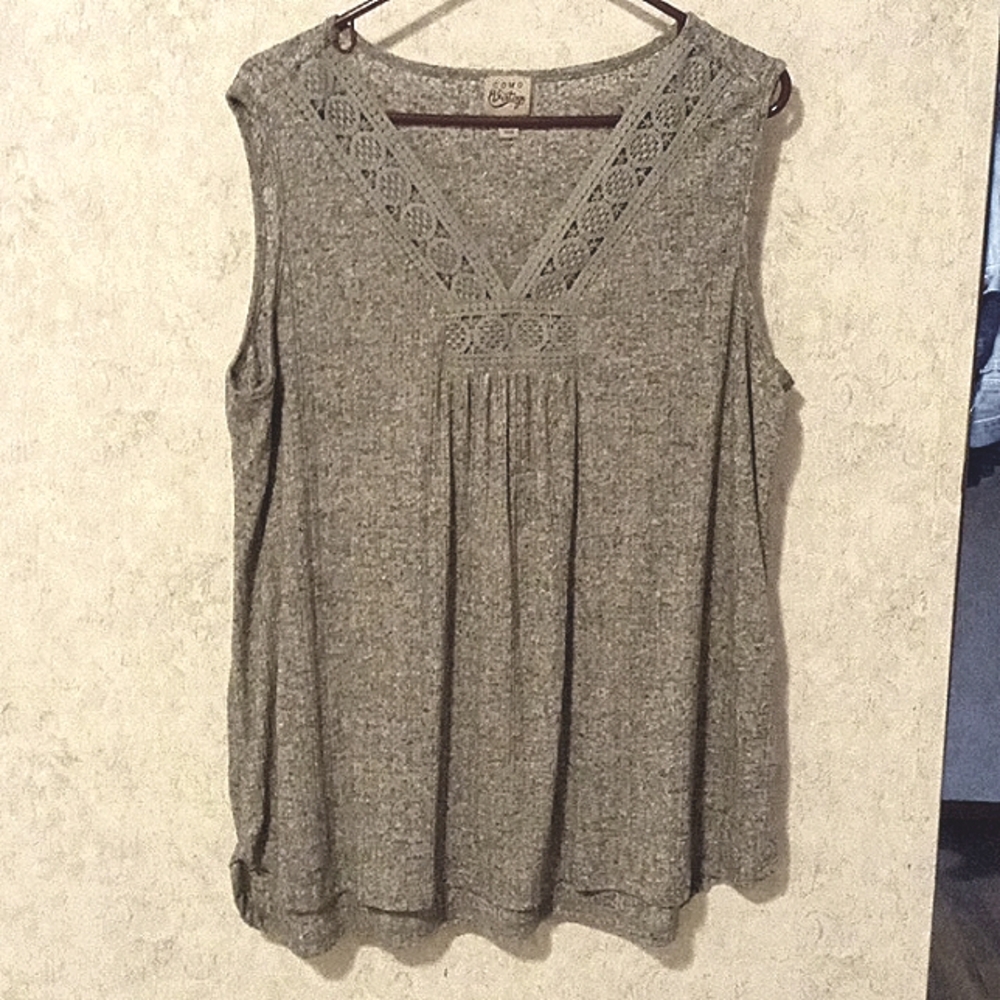 Como Vintage sleeveless shirt